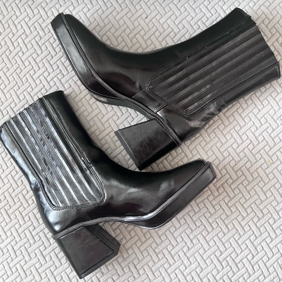 New Urban Outfitters Ava Square Toe Midi Boot Size 6 - Black - Picture 4 of 7